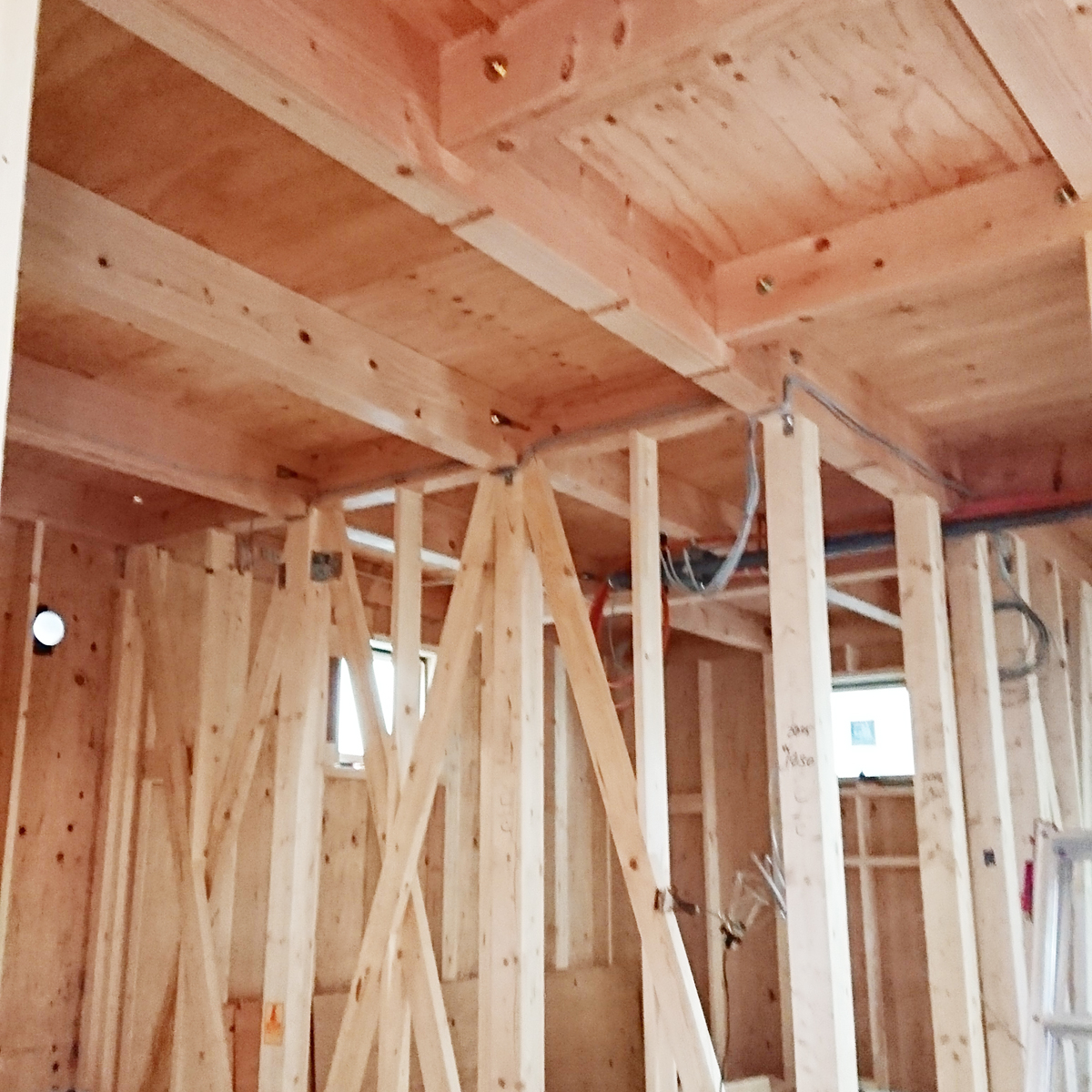 発泡ウレタン吹き込み前